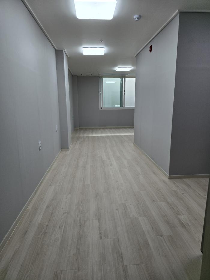 3695294320_GYIU3rBZ_f1b408de2b719f4bc6c63fc8e40069edc65b5951.jpg 이미지크게보기