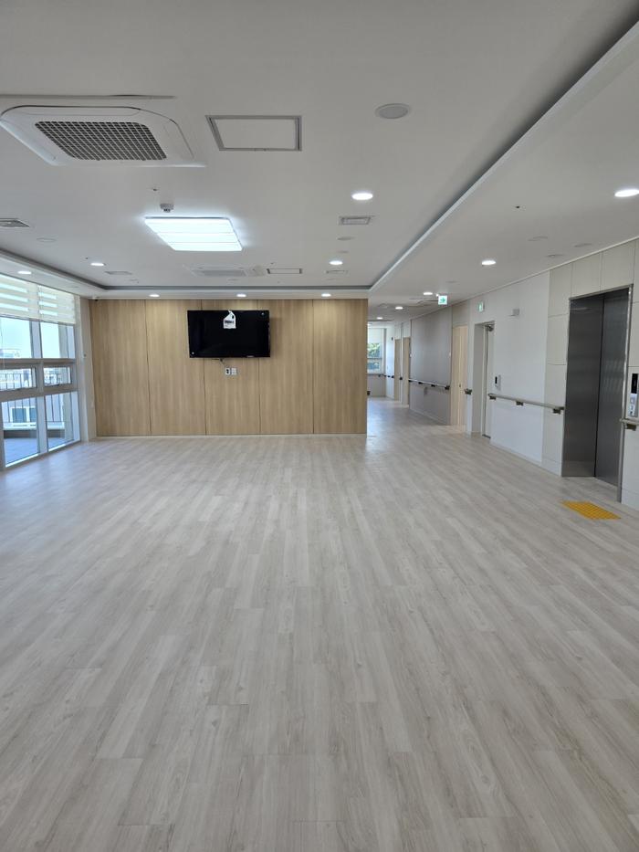 3695294320_TY4yqlL2_fc1bfe47abb0cb779ff3ab1901b9c3c775103df3.jpg 이미지크게보기