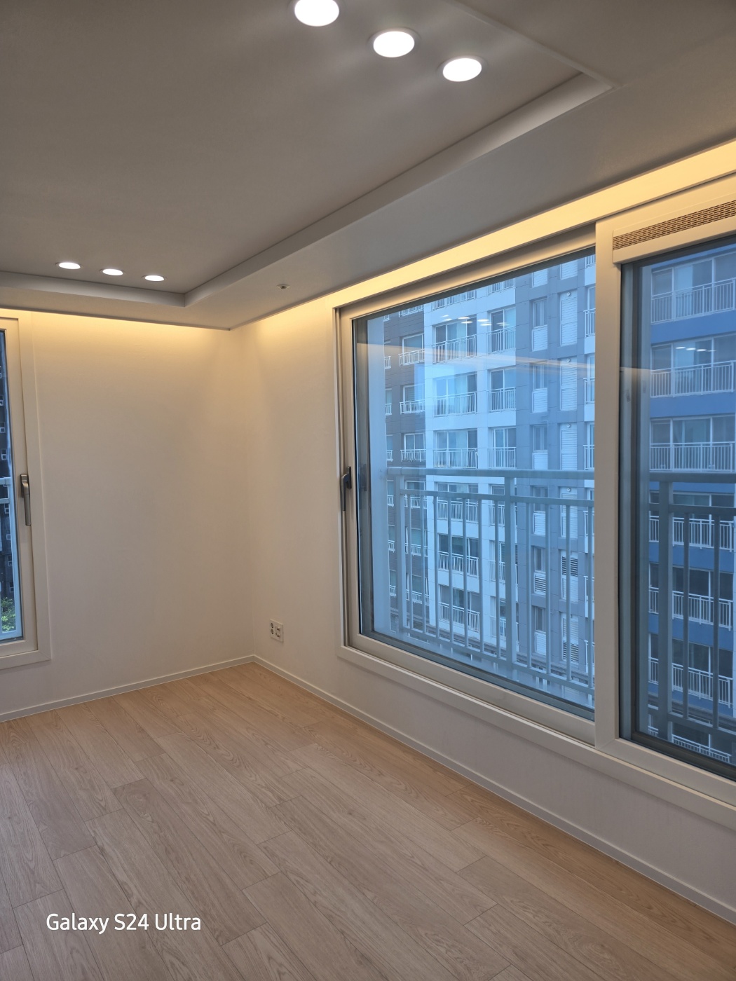 /user/s/sinseong/editor/2505/a0d6d963b59e01adf326e66206d66085_1746502511_2282.jpg 이미지크게보기