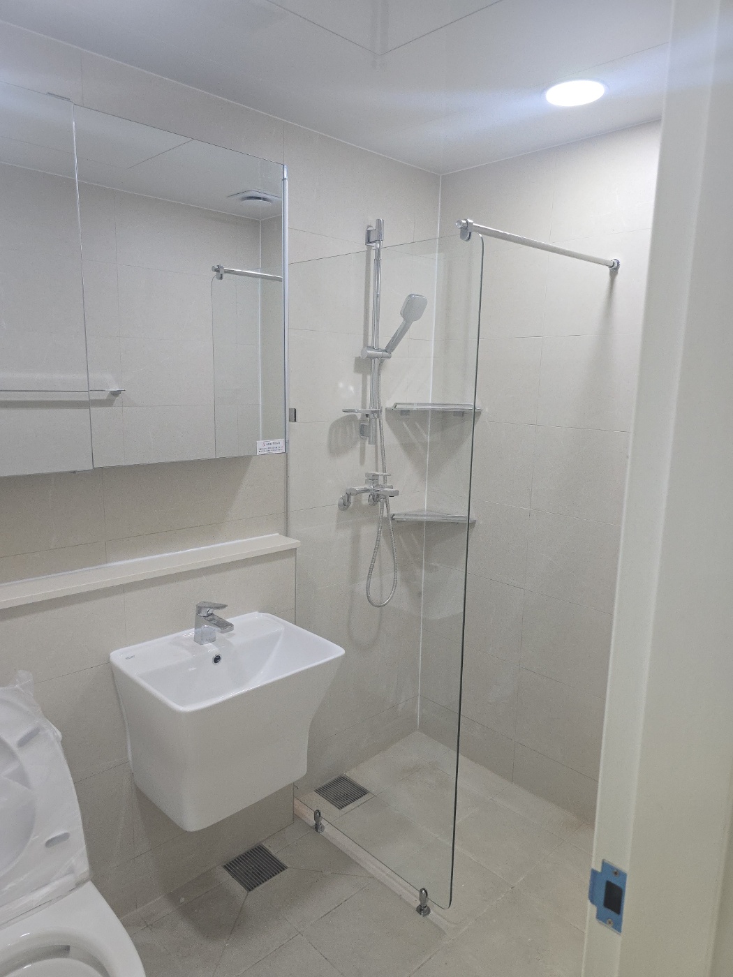 /user/s/sinseong/editor/2507/e4fd4de977d73a0cf898878a08537e10_1752198092_0724.jpg 이미지크게보기