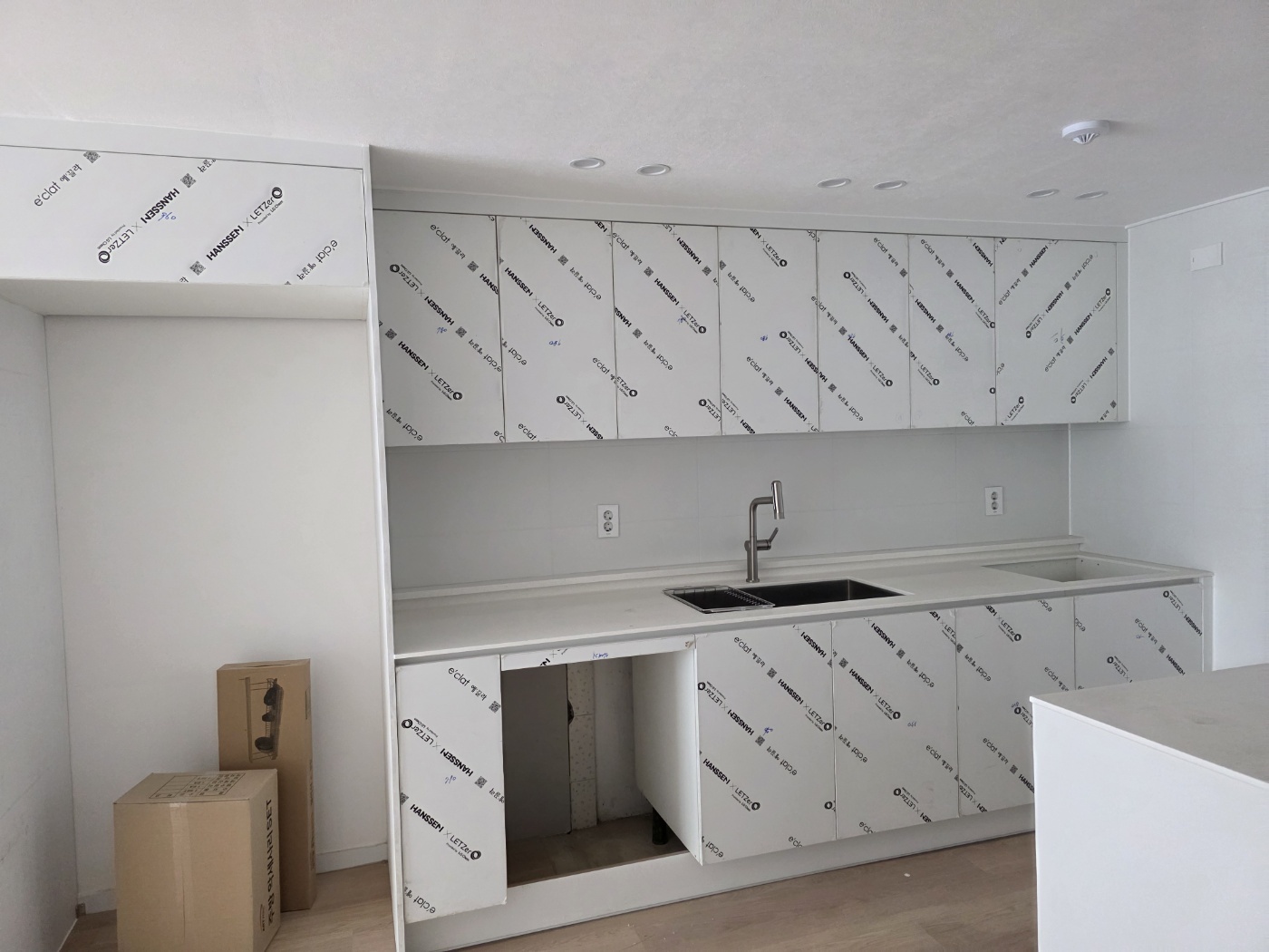 /user/s/sinseong/editor/2512/4eefe522e86ab57946849aedd6a22996_1765336482_3962.jpg 이미지크게보기